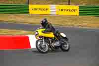 Vintage-motorcycle-club;eventdigitalimages;mallory-park;mallory-park-trackday-photographs;no-limits-trackdays;peter-wileman-photography;trackday-digital-images;trackday-photos;vmcc-festival-1000-bikes-photographs